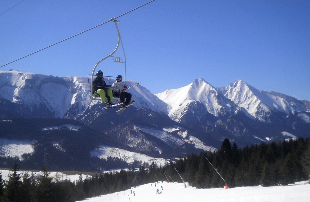 Lyžovanie v Ždiari: zimná dovolenka v Belianskych Tatrách